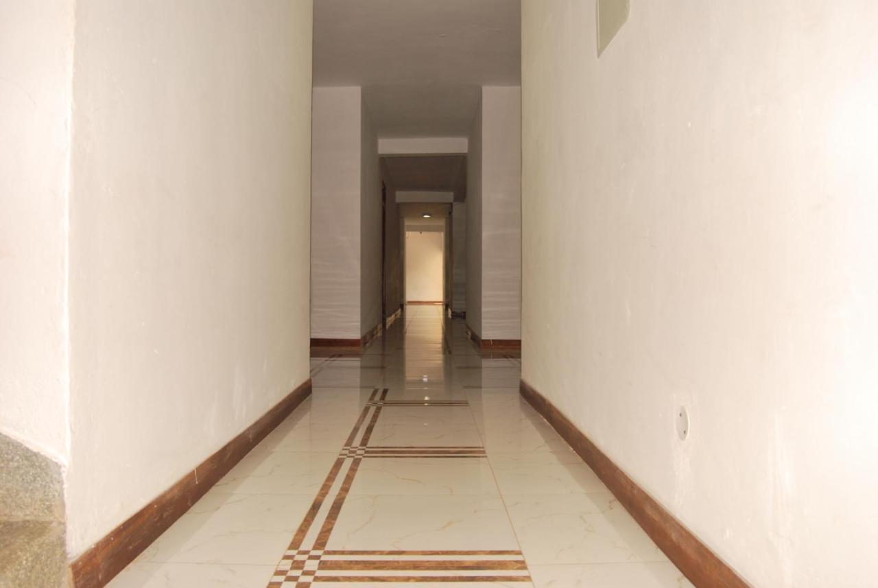 Frontiers Hotel Энтеббе Экстерьер фото